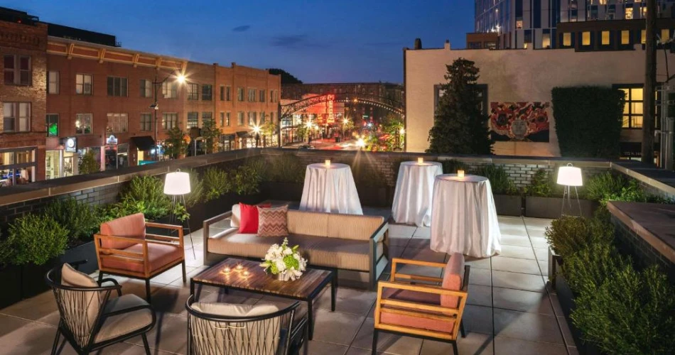 Top 10 Hotels Near Nationwide Arena: Where to Stay for the Ultimate Columbus Experience