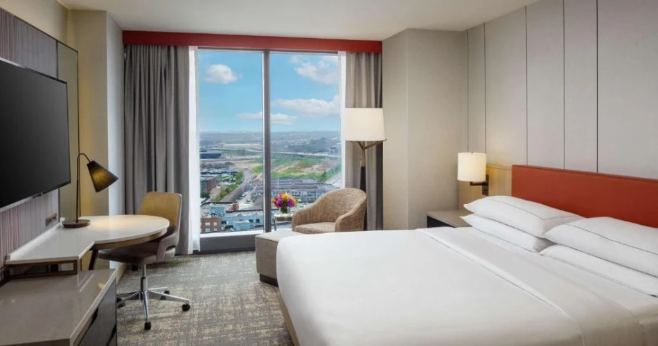 Explore Columbus: Stay at These Hotels Near Nationwide Arena