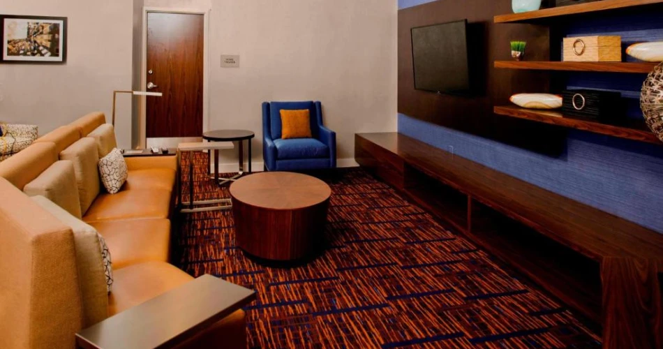 Explore Columbus: Stay at These Hotels Near Nationwide Arena